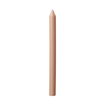 Sandfärgat kronljus som passar fint till beige och ljusa hem.