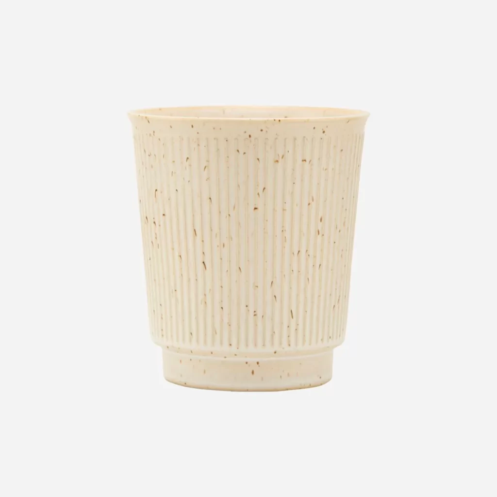 Kaffemuggen Berica i beige från House Doctor.