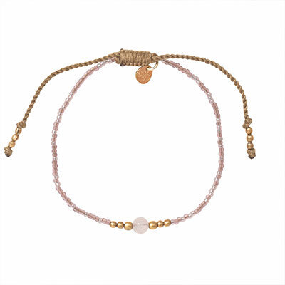 Armband-med-rosa-Rosenkvarts-och-detaljer-i-massing