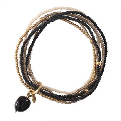 Armband med svart Onyx och pärlor i glas och mässing.