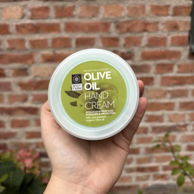 Bodyfarm oliveoil handkräm i burk.