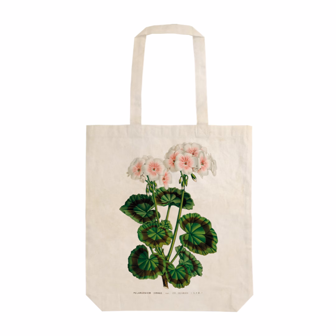 Tygpåse från Sköna Ting med motiv av vita pelargoner.