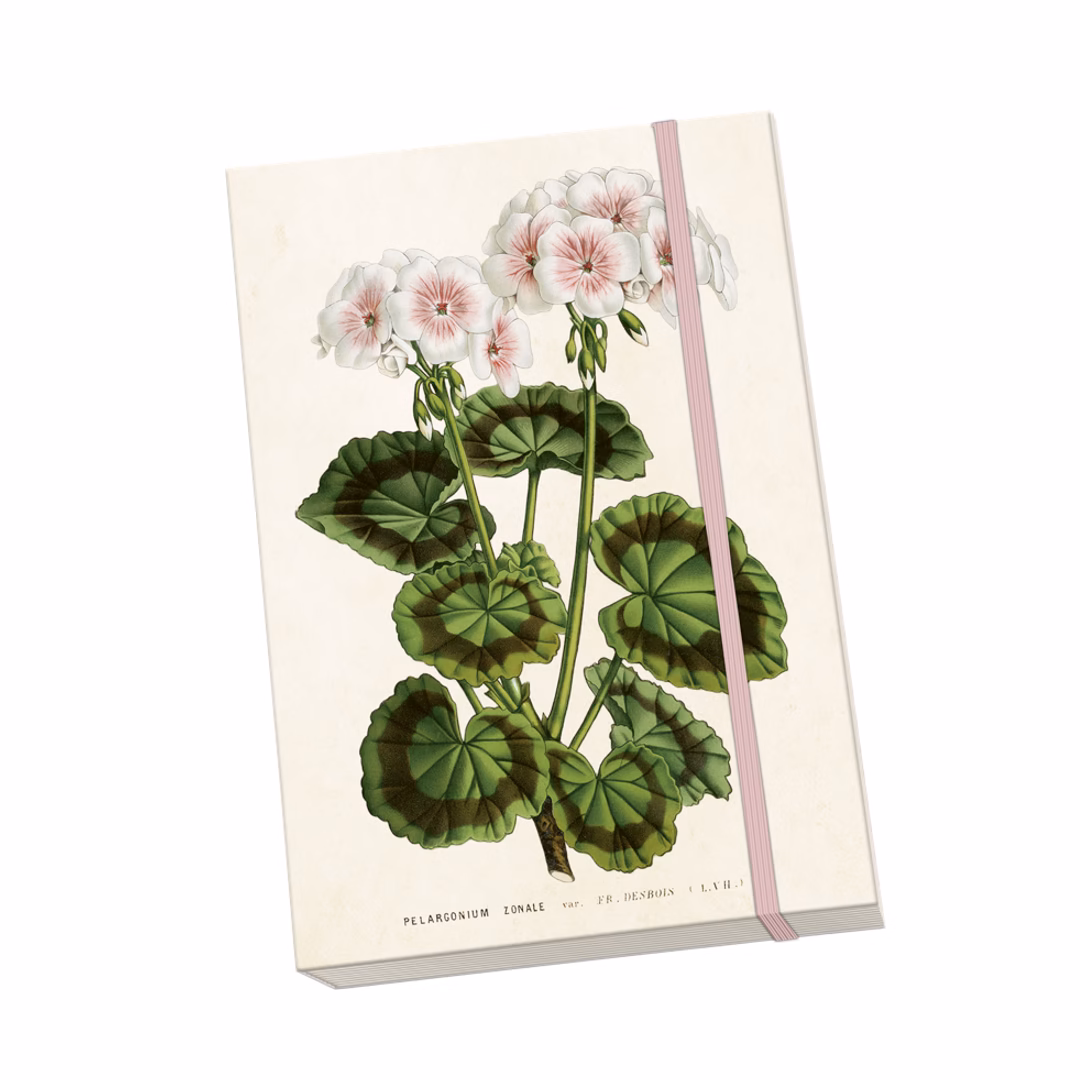 Anteckningsbok från Sköna Ting i a5 storlek med vita pelargoner på den mjuka pärmen.