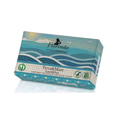 Fast tvål I doften "land & sea".