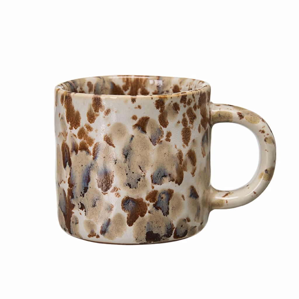 Kaffemuggen Amanda från Wikholm Form i brunmelerat.
